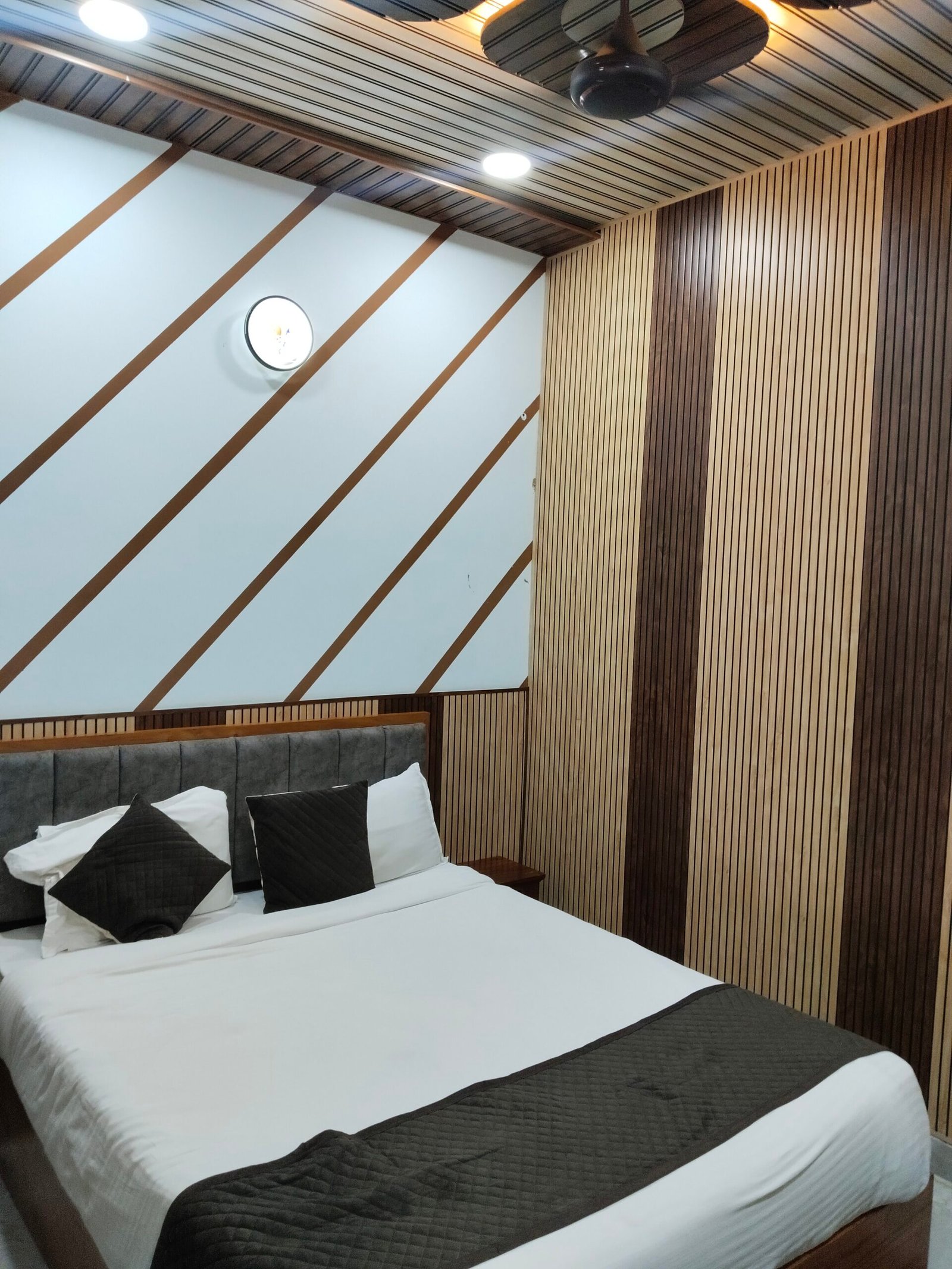 filter: 0; fileterIntensity: 0.0; filterMask: 0; hdrForward: 0; highlight: true; brp_mask:0;
brp_del_th:null;
brp_del_sen:null;
delta:null;
module: photo;hw-remosaic: false;touch: (-1.0, -1.0);sceneMode: 8;cct_value: 0;AI_Scene: (-1, -1);aec_lux: 0.0;aec_lux_index: 0;HdrStatus: auto;albedo:  ;confidence:  ;motionLevel: -1;weatherinfo: null;temperature: 42;